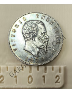 Italia 5 Liras Vitorio Emanuele II 1877 Roma S/C Pátina uniforme UnC