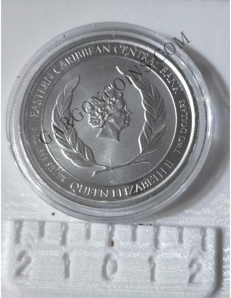 Dominica  2  Dolares 2021  1 onza de plata pura Esatern Caribian  LOROS